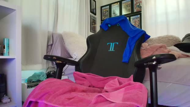 cuteypi sexyfeet Webcam SHOW @ Chaturbate 09-04-2026
