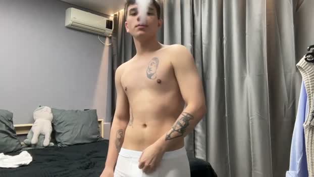 maxwoolf 09-04-2026 Gay Recording - sexy kiss