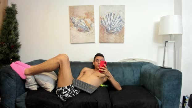 straight__friends skinny Webcam SHOW @ Chaturbate 09-04-2026