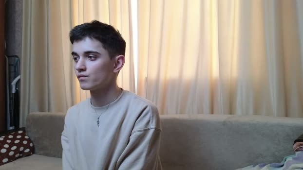 alexander_18_xxl 12-04-2026 Gay Recording - spanking striptease