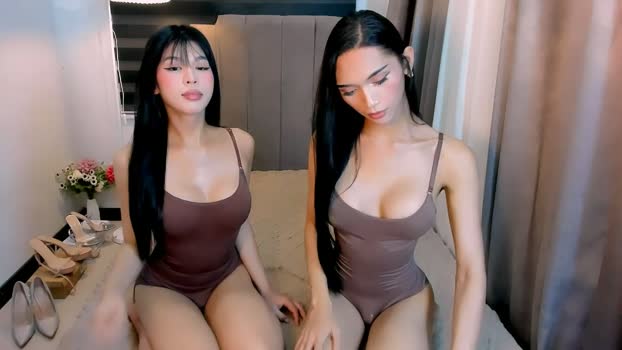 urfynestchina_doll 12-04-2026 Gay Recording - kissing play