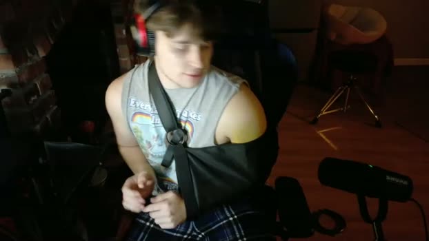 bubblebuttbdn suck Webcam SHOW @ Chaturbate 13-04-2026