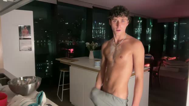 loves_leo 13-04-2026 Gay Recording - Pretty fuck