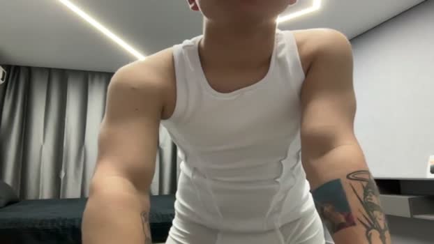 maxwoolf 13-04-2026 Gay Recording - squirt sex