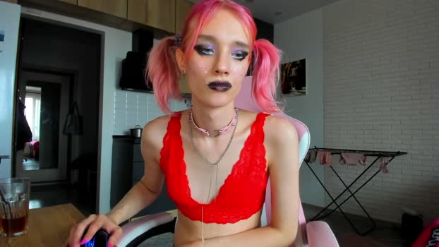 _alice_kitty 15-04-2026 Gay Recording - playtime Pretty