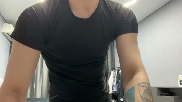 maxwoolf 14-04-2026 Gay Recording - show bigass