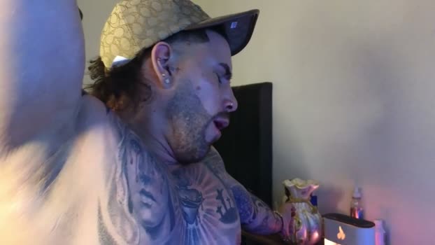 ades_lowe 17-04-2026 Gay Recording - bicurious fuckface