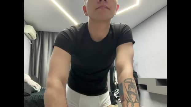 maxwoolf 16-04-2026 Gay Recording - beautiful spanking