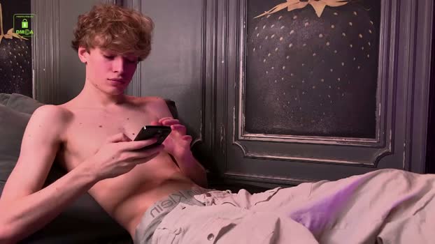 curlytwinkboy 17-04-2026 Gay Recording - big suckcock