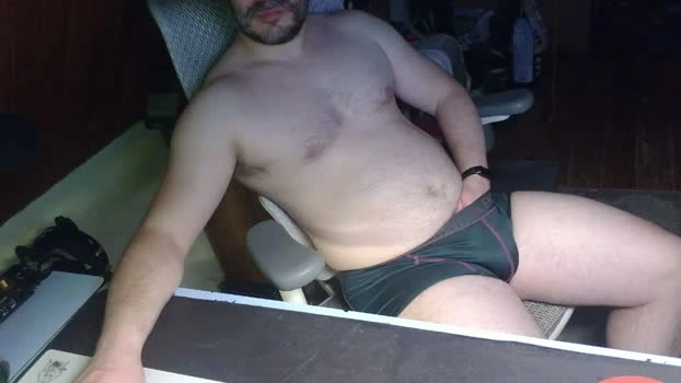 under_the_desk40 18-04-2026 Gay Recording - spanking bigtoys