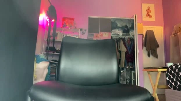 trillahung 22-04-2026 Gay Recording - suck bigass