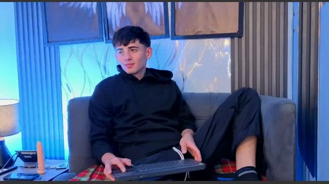 demian_hot99