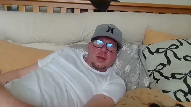 hungsingledad79 23-04-2026 Gay Recording - toys jerking