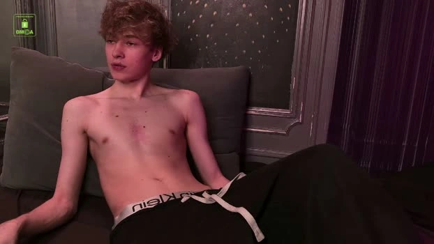 curlytwinkboy 25-04-2026 Gay Recording - big suck