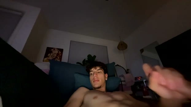 noahlynx 25-04-2026 Gay Recording - kiss lick