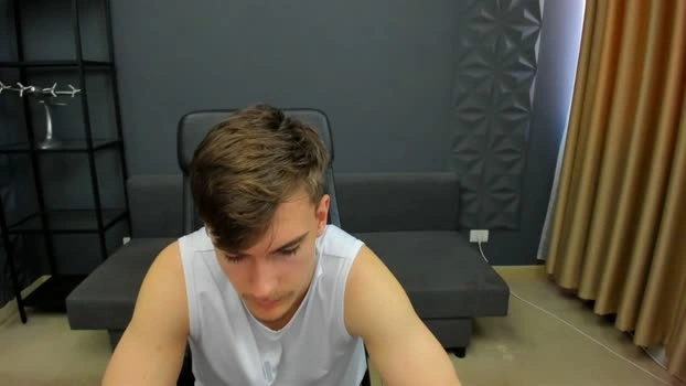 bradyflint 27-04-2026 Gay Recording - kissing dirty