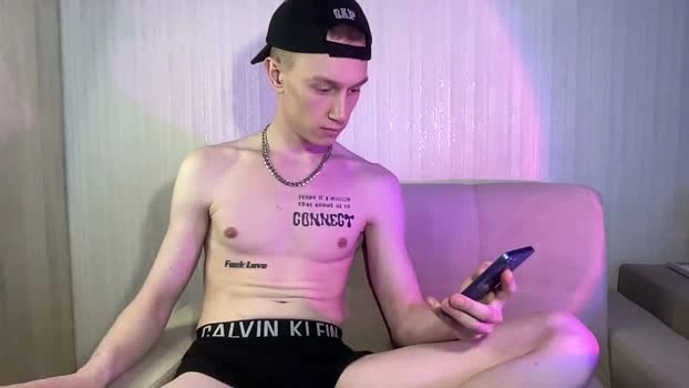 travis_gracile