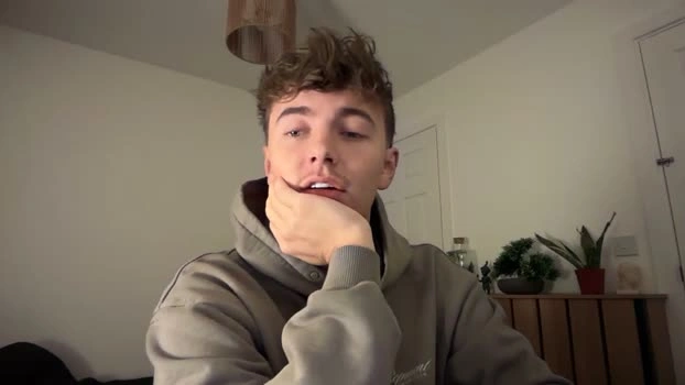 luciancrowe 29-04-2026 Gay Recording - playtime lick