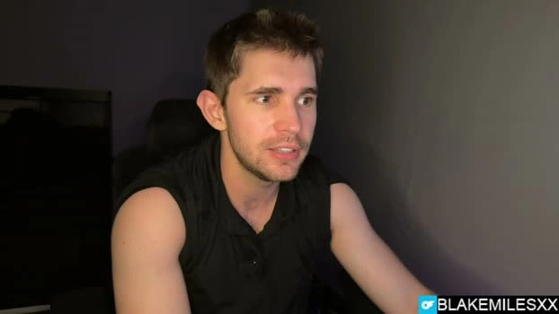 blakemiles2 04-05-2026 Gay Recording - spanking horny