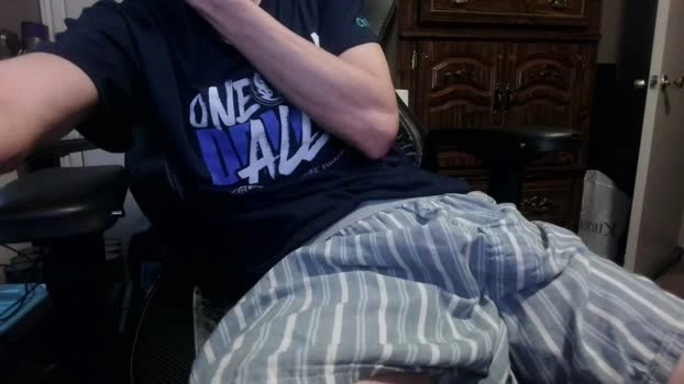 eazyduzit24 04-05-2026 Gay Recording - sexyfeet blowjob