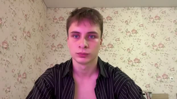 denflexqw 04-05-2026 Gay Recording - kissing Cam