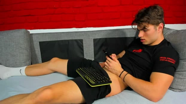 hotsportylad 09-05-2026 Gay Recording - bigtoys bigcock