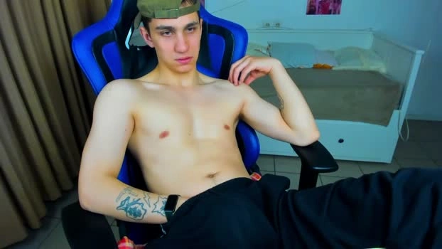 frank_mooree 11-05-2026 Gay Recording - amateur Topless