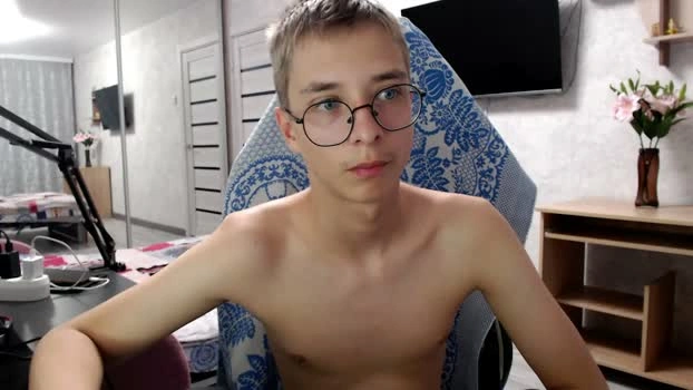 glasses_cat 10-05-2026 Gay Recording - cute nasty