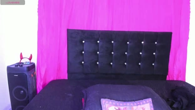 cutenaked_8 12-05-2026 Gay Recording - kink spanking