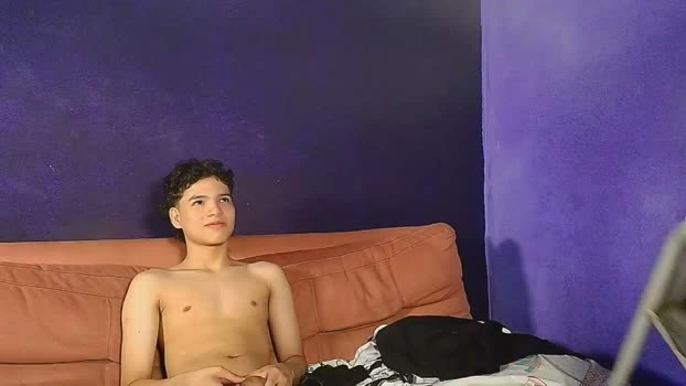 makell_bundchen 12-05-2026 Gay Recording - fingers cute