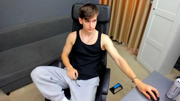 bradyflint 14-05-2026 Gay Recording - juicy deep