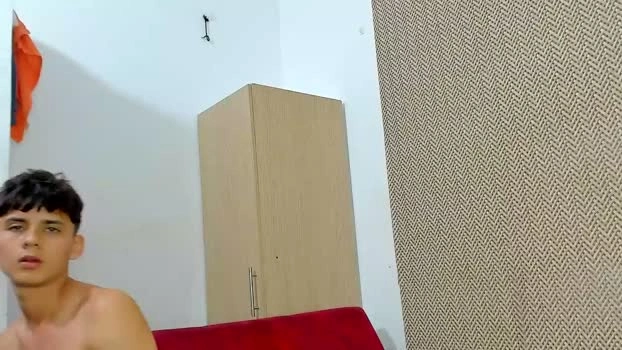 sexys_boys18 14-05-2026 Gay Recording - play bigtoys