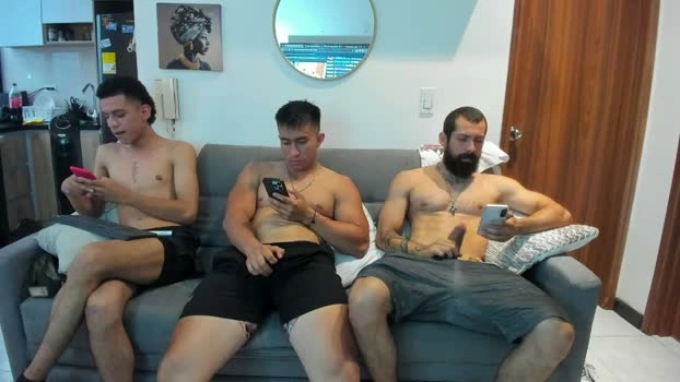 straight__friends 13-05-2026 Gay Recording - prettyface sexyfeet
