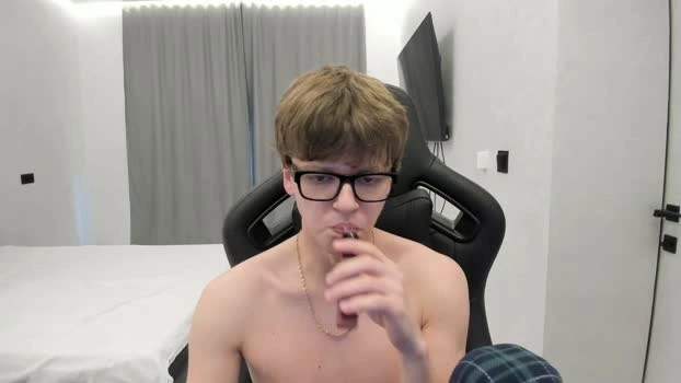 thomas_shelbivip 14-05-2026 Gay Recording - hardcock sexymale