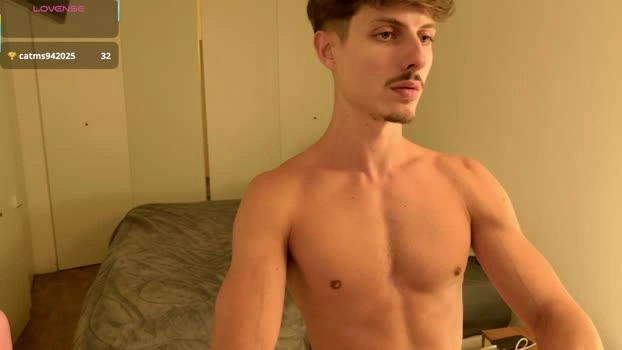 vitoraugustoxxx 18-05-2026 Gay Recording - strip Naked