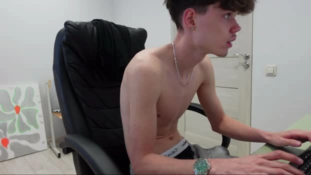 thomas_brons 21-05-2026 Male Recording - deepthroat jerking