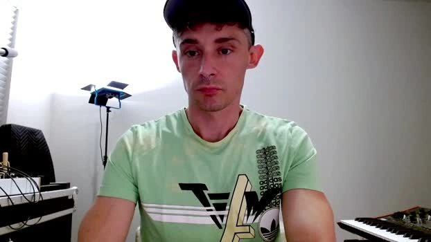 bananacurvesleft 28-05-2026 Male Recording - nude prettyface