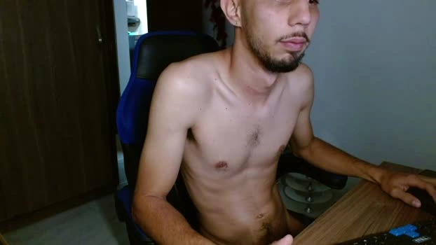 alejo_hot23