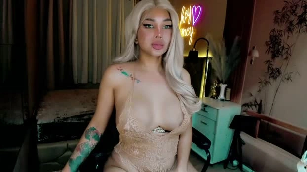 xhey_honeyx 02-06-2026 Trans Recording - lickass hard