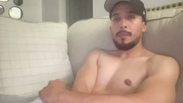 papicubano_guapo23cm 10-06-2026 Male Recording - wank cute